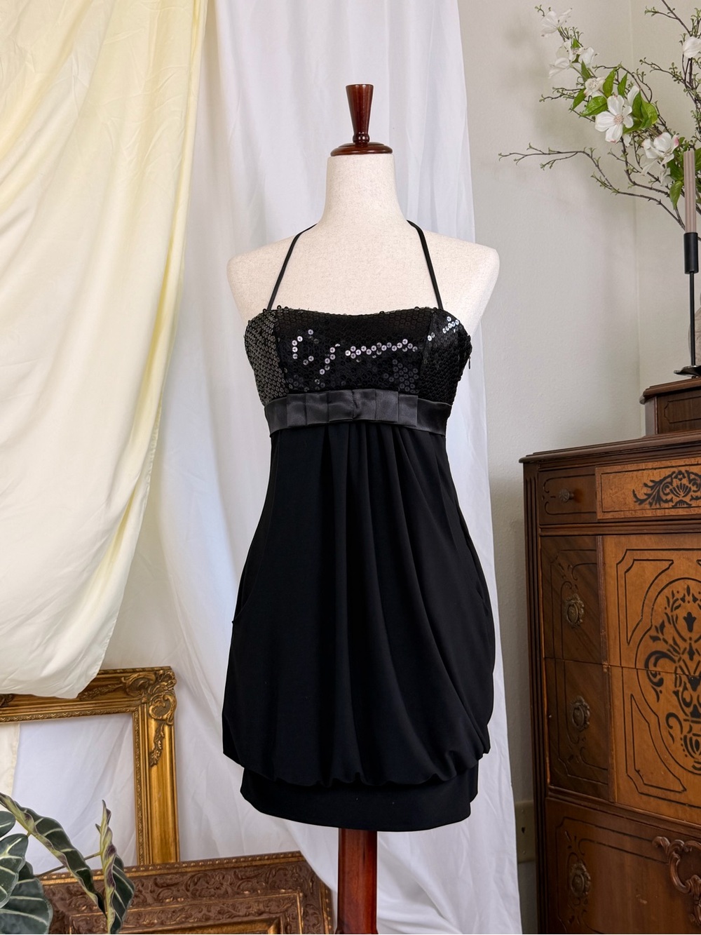 Vintage Cache Black Sequin Halter Empire-Waist Mini Dress Prom Party Goth Chic